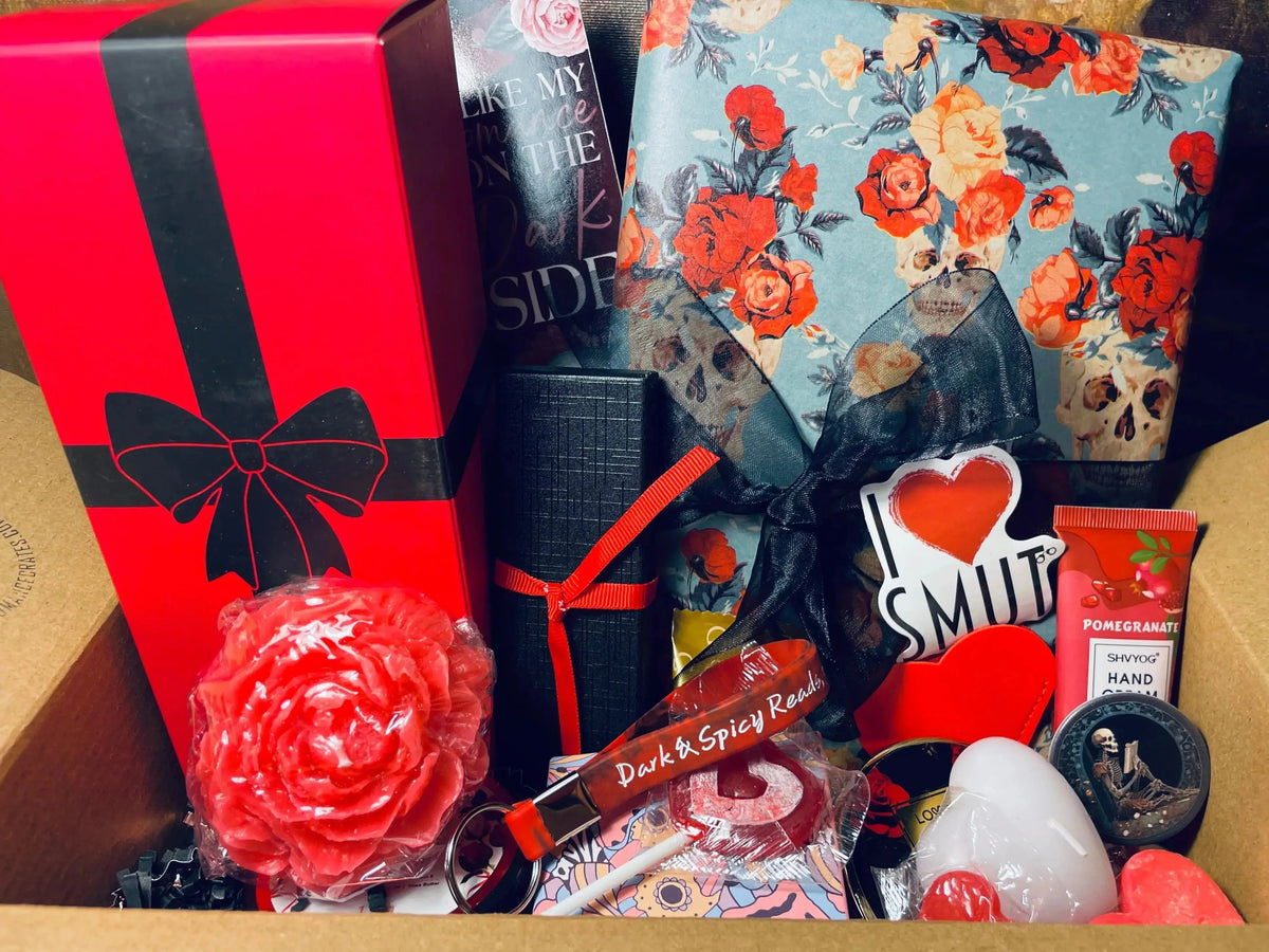 π Book Lover Gift Cards